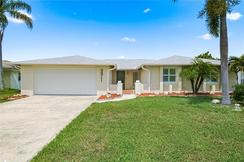 9911 ISLAND HARBOR DRIVE, PORT RICHEY, FL 34668 — zdjęcie 2