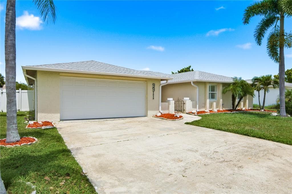 9911 ISLAND HARBOR DRIVE, PORT RICHEY, FL 34668 — zdjęcie 3