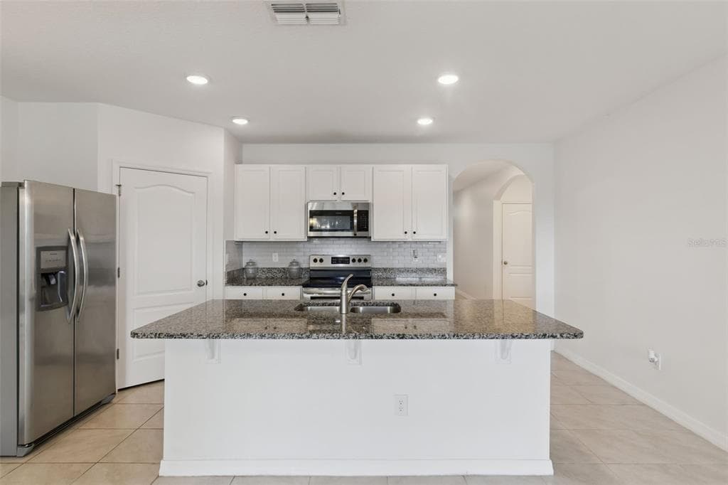 2487 WHITE LILLY DRIVE, KISSIMMEE, FL 34747 — zdjęcie 4