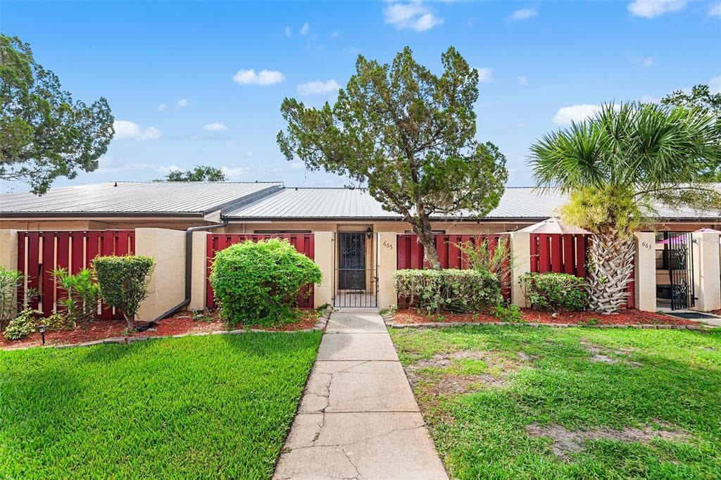 665 BROADMOOR CIRCLE, WINTER HAVEN, FL 33884