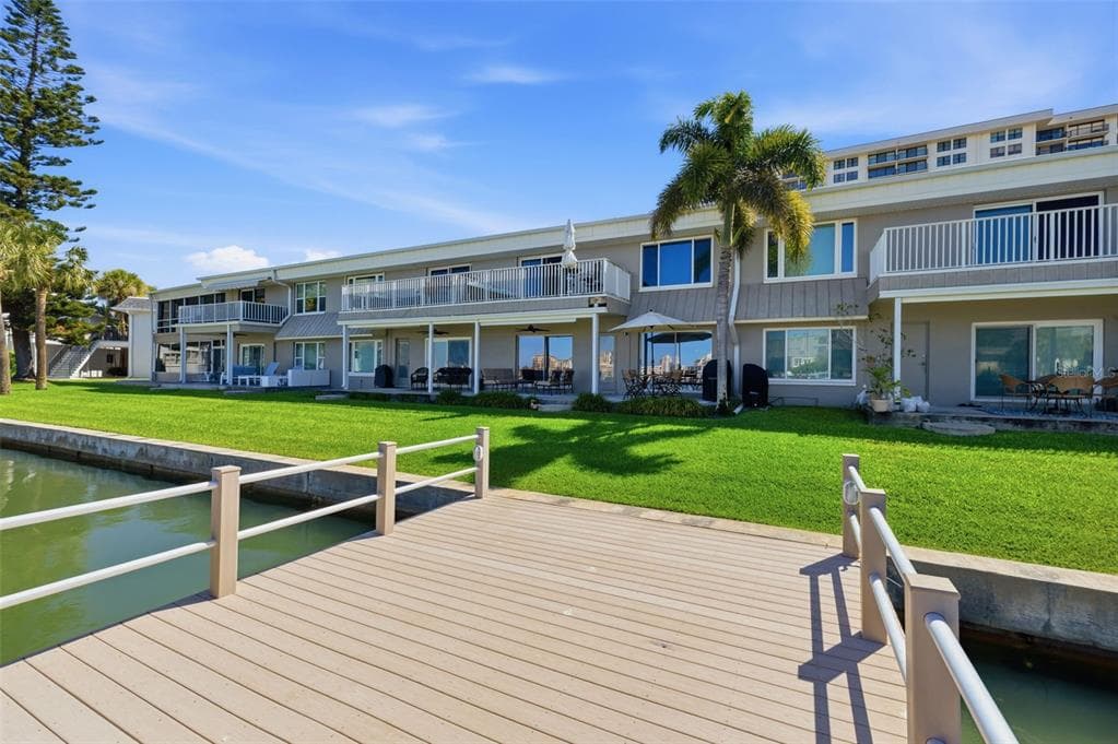 400 LARBOARD WAY # 105, CLEARWATER BEACH, FL 33767 — zdjęcie 4
