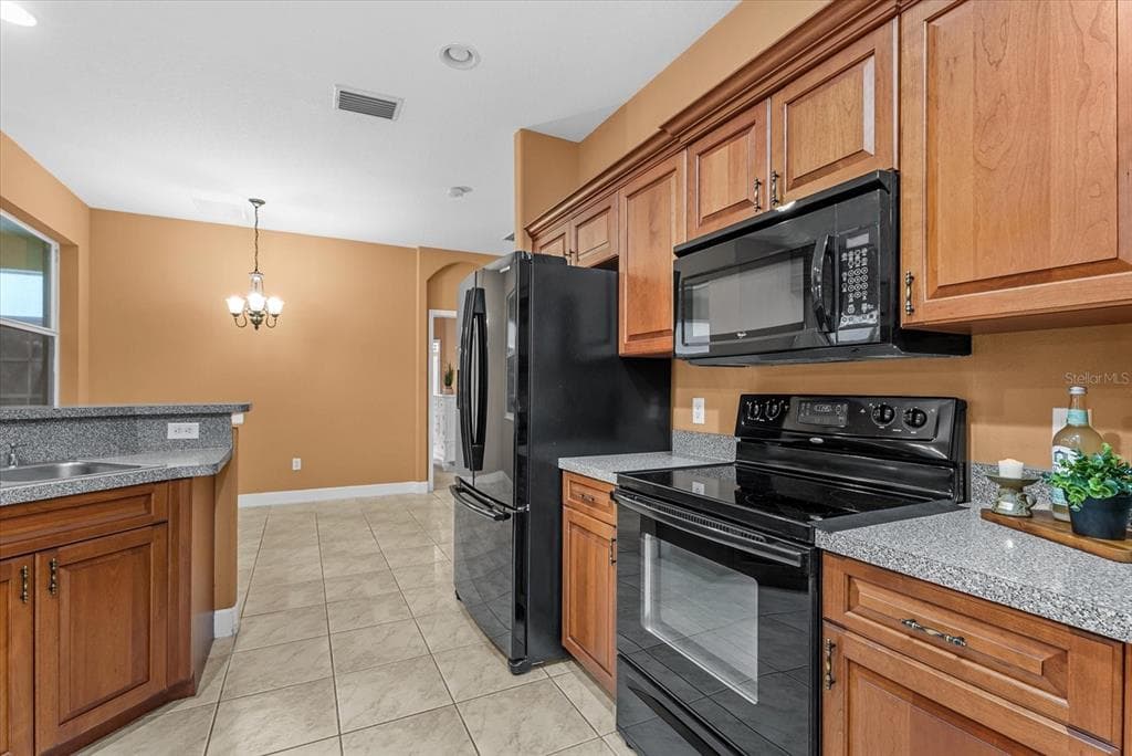 7289 TROPICAIRE BLVD, NORTH PORT, FL 34290 — zdjęcie 5