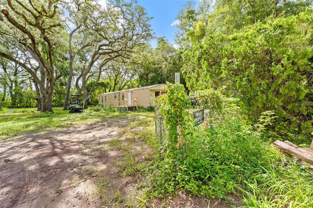 122 ARKAYS AVENUE, SPRING HILL, FL 34609 — zdjęcie 3