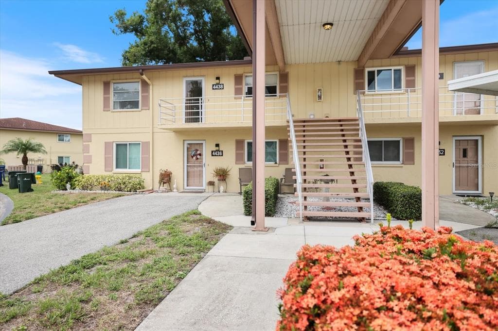 4438 NARRAGANSET TRAIL # 98A, SARASOTA, FL 34233
