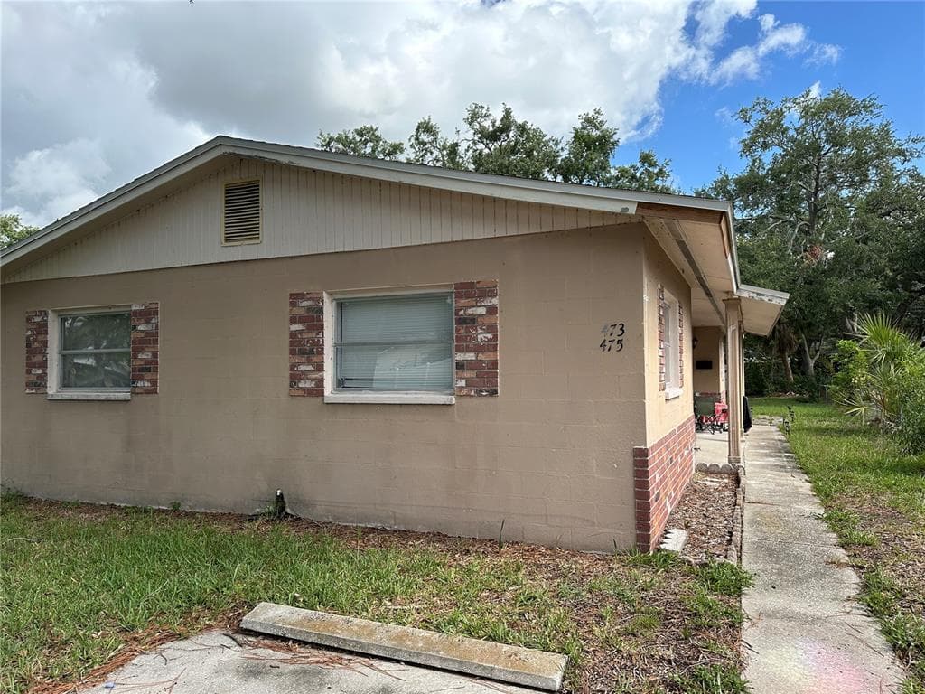 473 93RD AVENUE N, ST PETERSBURG, FL 33702