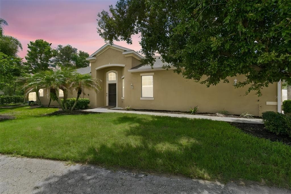 2304 OAKLEY GREEN DRIVE # 61, SUN CITY CENTER, FL 33573 — zdjęcie 4