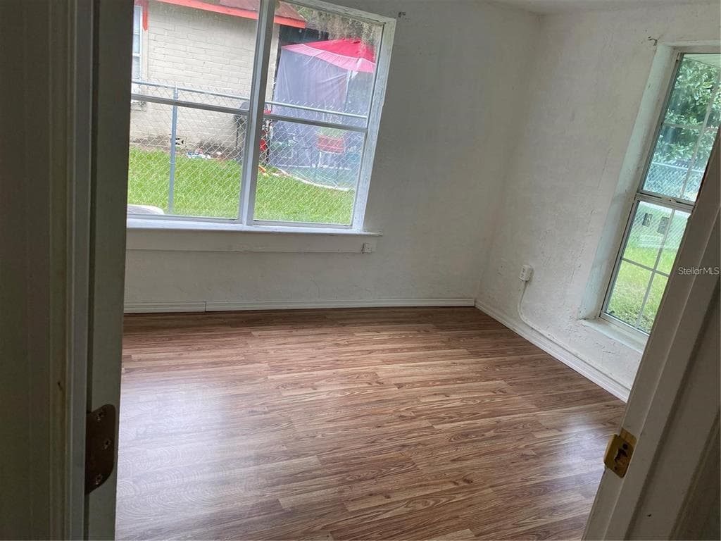 414 NW 9TH AVENUE, OCALA, FL 34475 — zdjęcie 4