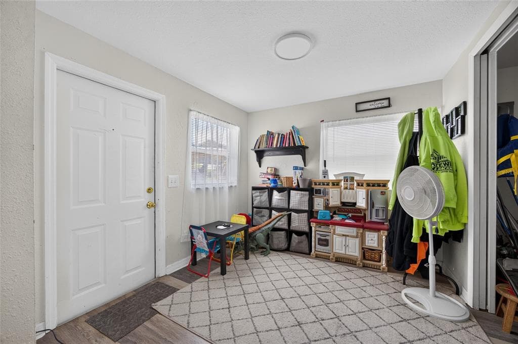 1608 YANCY STREET, PORT CHARLOTTE, FL 33952 — zdjęcie 4