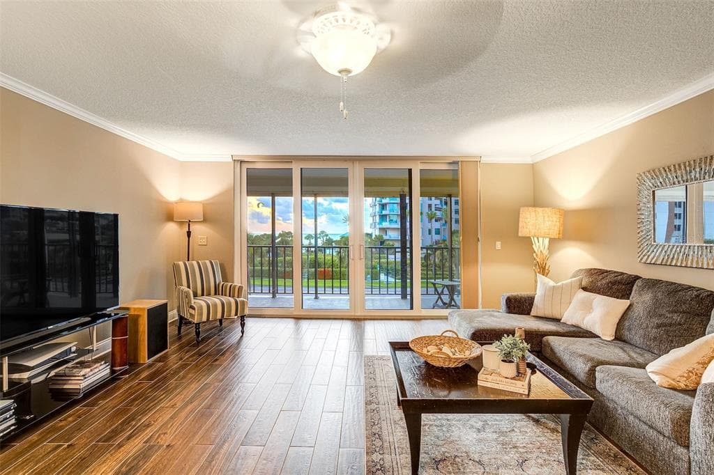 1581 GULF BOULEVARD # 203N, CLEARWATER BEACH, FL 33767 — zdjęcie 5