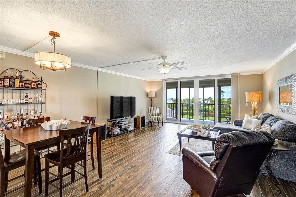 1581 GULF BOULEVARD # 203N, CLEARWATER BEACH, FL 33767 — zdjęcie 4