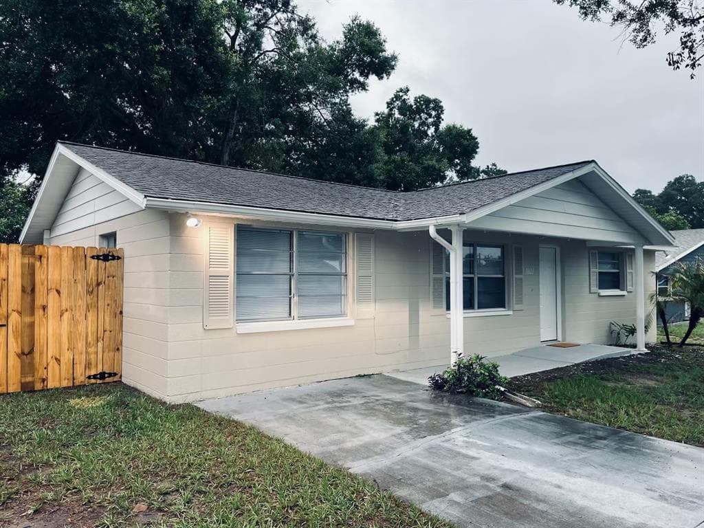 5323 SATSUMA DRIVE, ZEPHYRHILLS, FL 33542 — zdjęcie 3