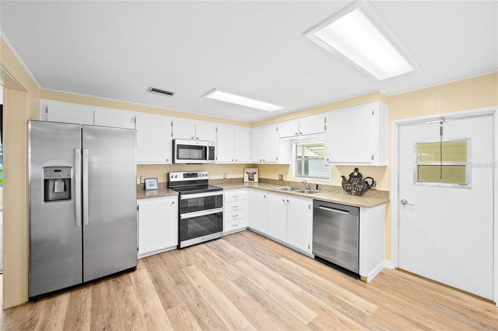 150 AZALEA TRAIL, LEESBURG, FL 34748 — zdjęcie 5