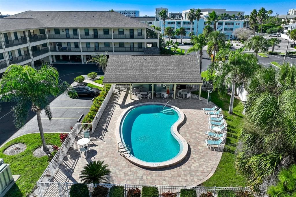 460 S PAULA DRIVE # 108, DUNEDIN, FL 34698 — zdjęcie 3