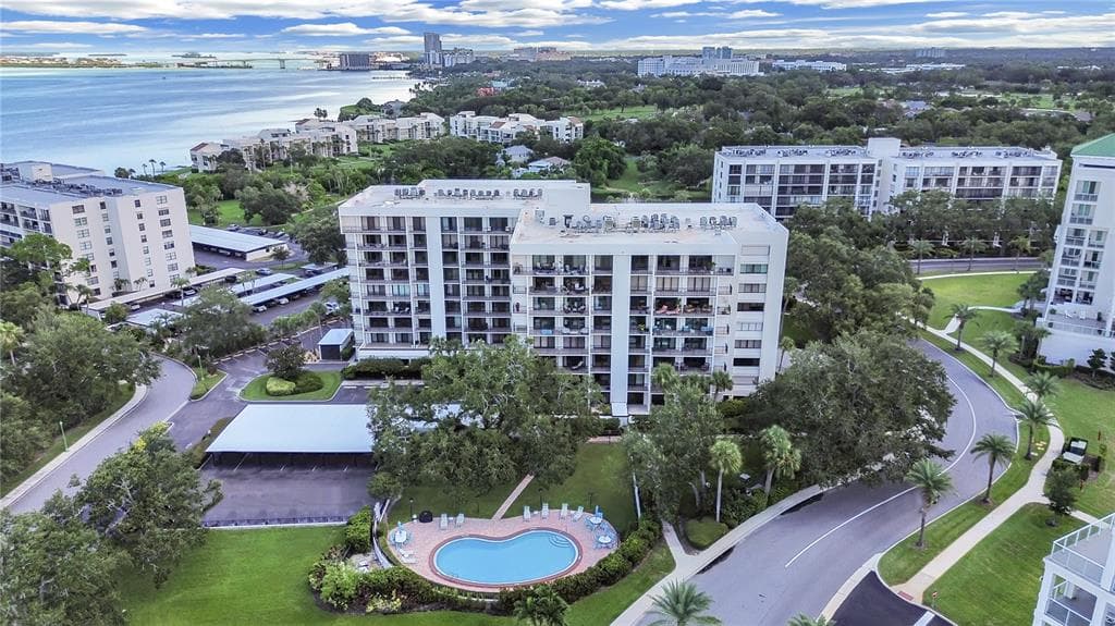 150 BELLEVIEW BOULEVARD # 106, BELLEAIR, FL 33756 — zdjęcie 2