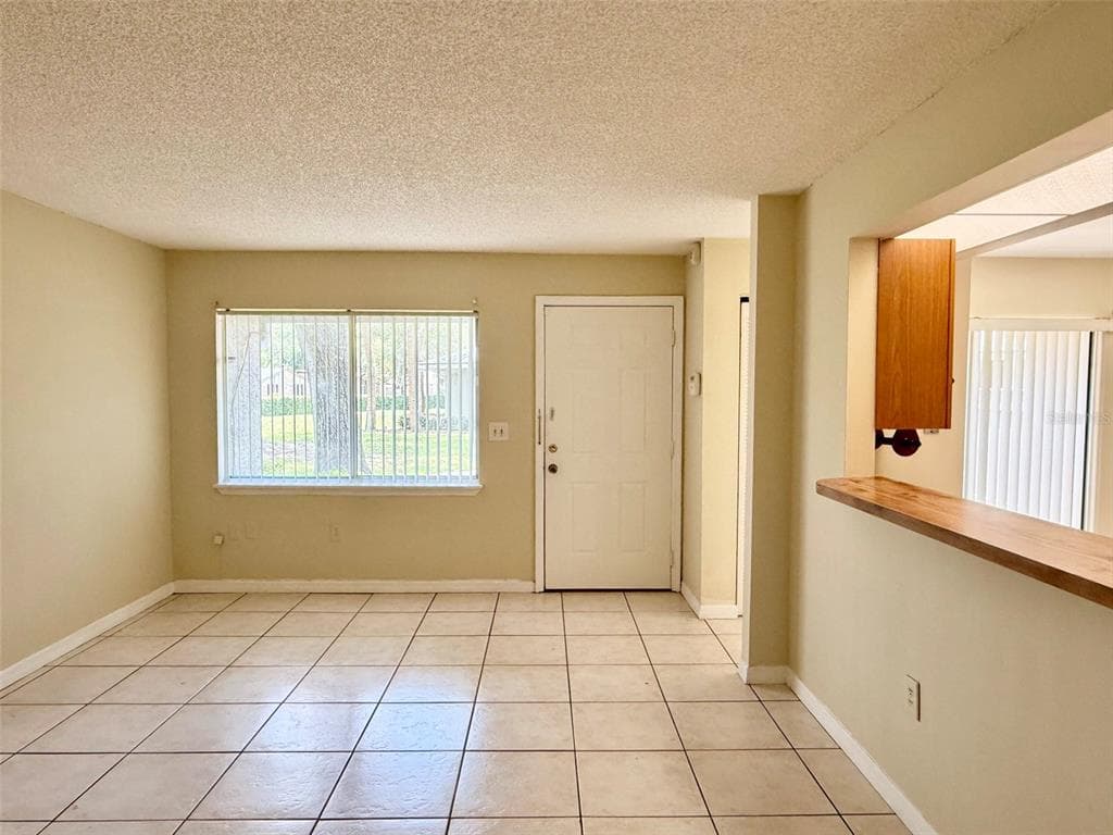4562 PHEASANT RUN DRIVE # 9B, ORLANDO, FL 32808 — zdjęcie 5
