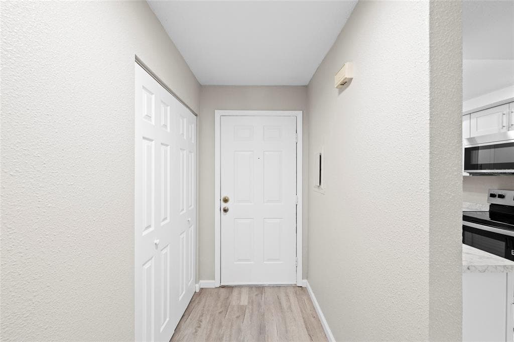 7217 CLOISTER DRIVE # 203, SARASOTA, FL 34231 — zdjęcie 3