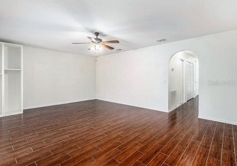 9836 ASHBURN LAKE DRIVE, TAMPA, FL 33610 — zdjęcie 5