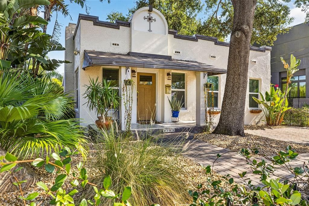 2705 N POPLAR AVENUE, TAMPA, FL 33602