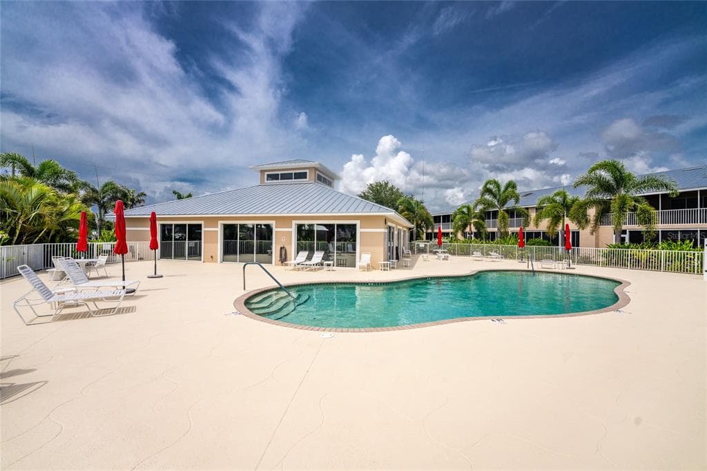 9500 FIDDLERS GREEN CIRCLE # 101, ROTONDA WEST, FL 33947 — zdjęcie 3