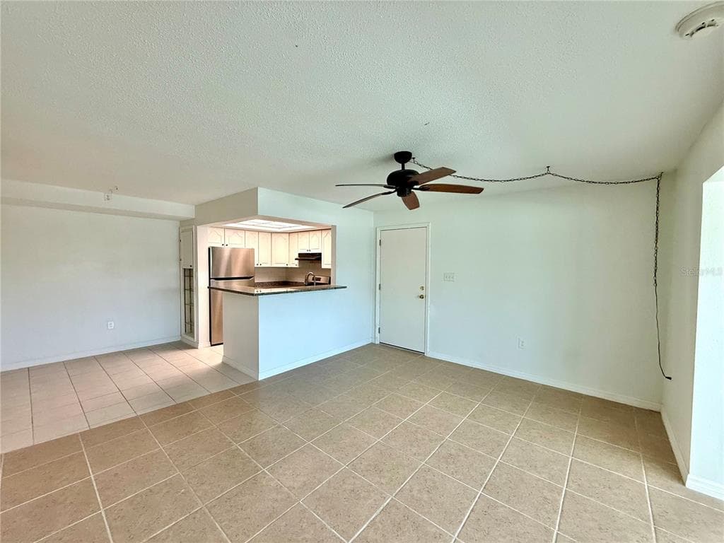 5111 AMULET DRIVE # B105, NEW PORT RICHEY, FL 34652 — zdjęcie 3