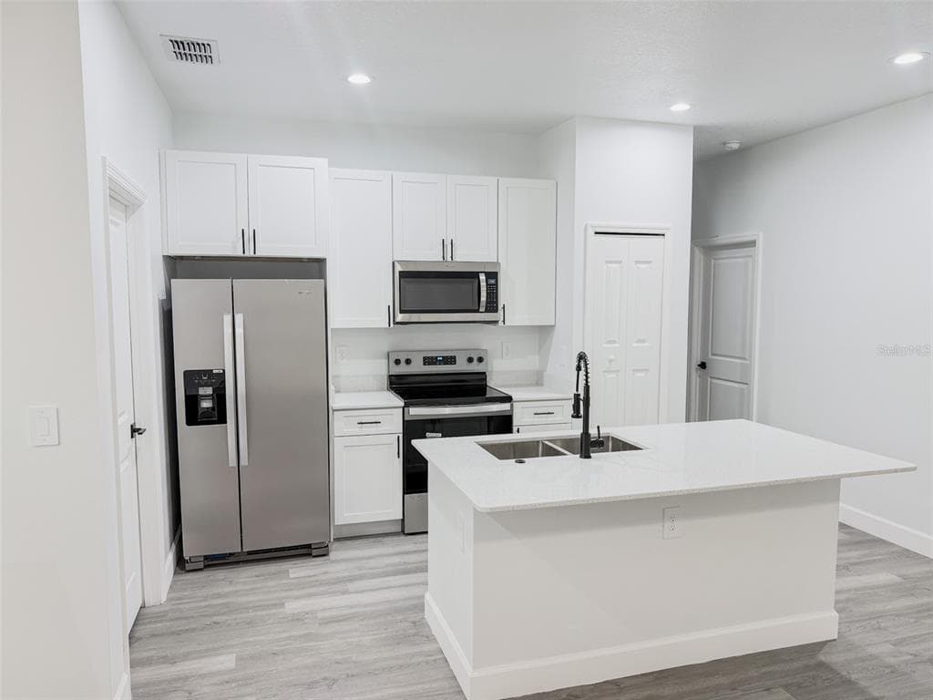 824 HANOVER AVENUE, SEBRING, FL 33872 — zdjęcie 2