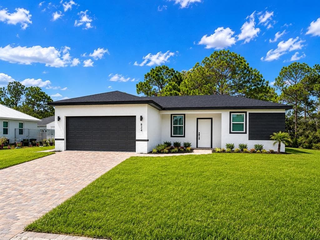 824 HANOVER AVENUE, SEBRING, FL 33872