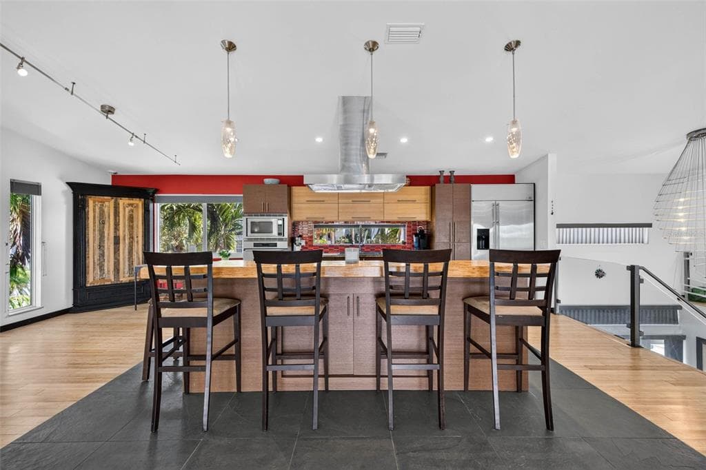 113 7TH STREET E, ST PETERSBURG, FL 33715 — zdjęcie 4