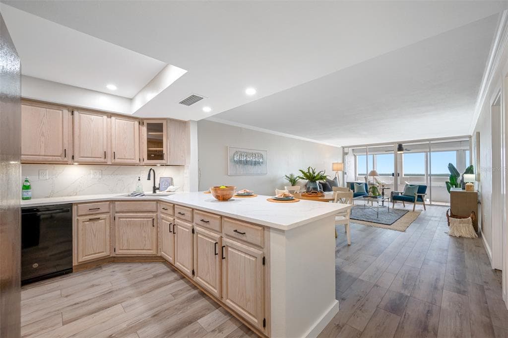 17920 GULF BOULEVARD # 2008, REDINGTON SHORES, FL 33708 — zdjęcie 3