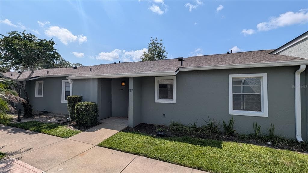 107 DORCHESTER SQUARE, LAKE MARY, FL 32746