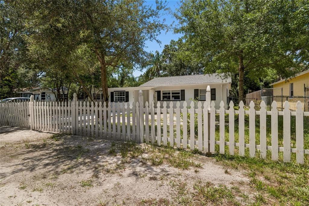 1614 E MAPLE AVENUE, TAMPA, FL 33604 — zdjęcie 3