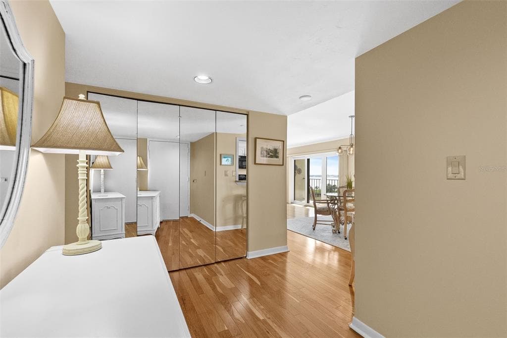 1480 GULF BOULEVARD # 409, CLEARWATER BEACH, FL 33767 — zdjęcie 5