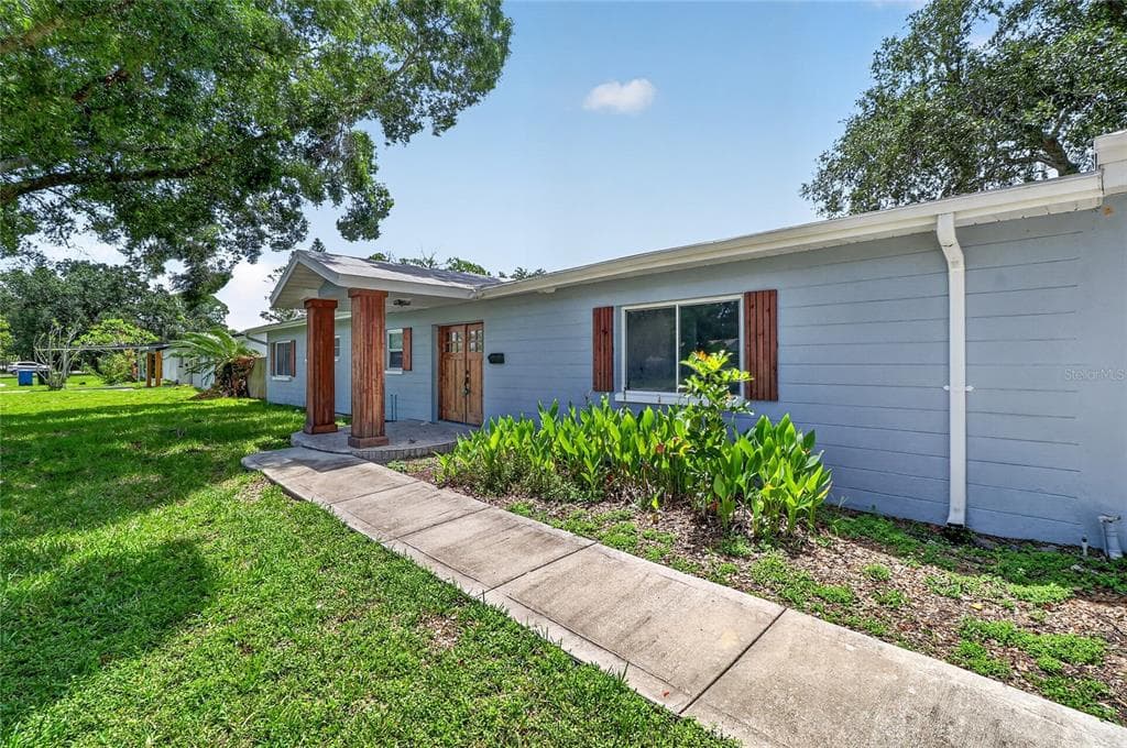 120 81ST AVENUE NE, ST PETERSBURG, FL 33702 — zdjęcie 2