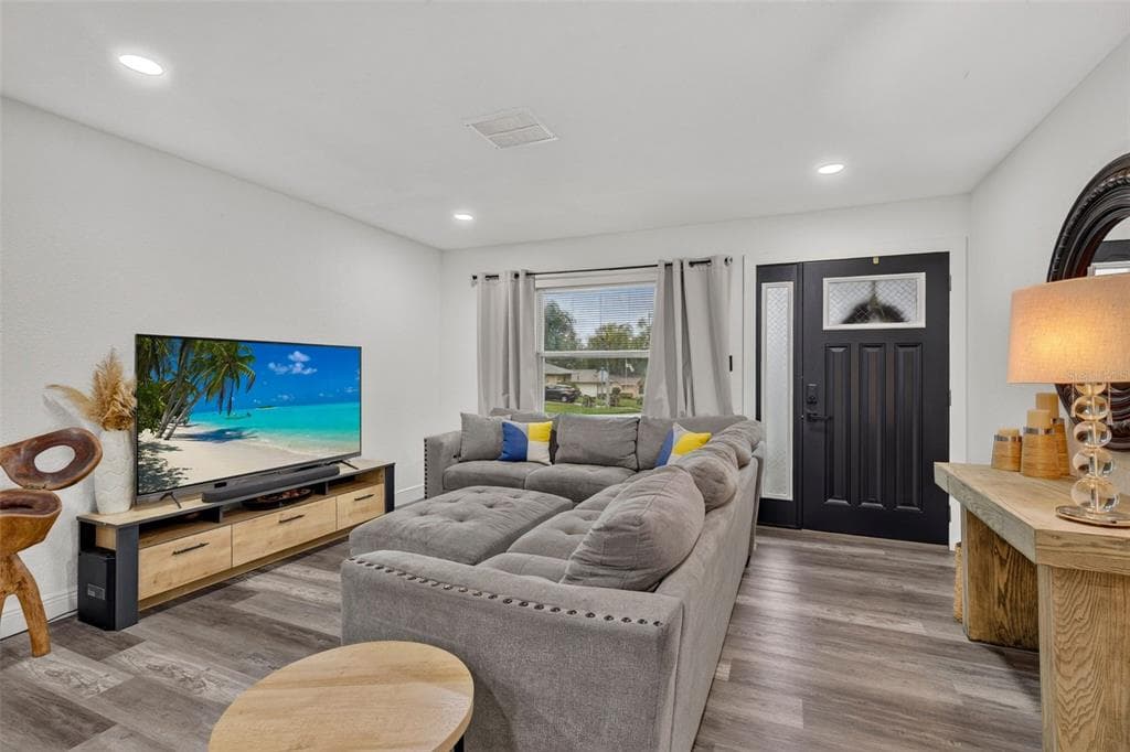 1435 BURNING TREE ROAD, TARPON SPRINGS, FL 34689 — zdjęcie 5