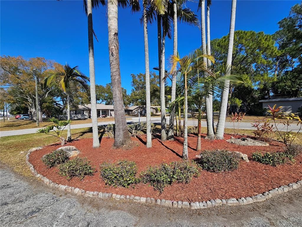 7990 42ND STREET N, PINELLAS PARK, FL 33781 — zdjęcie 4