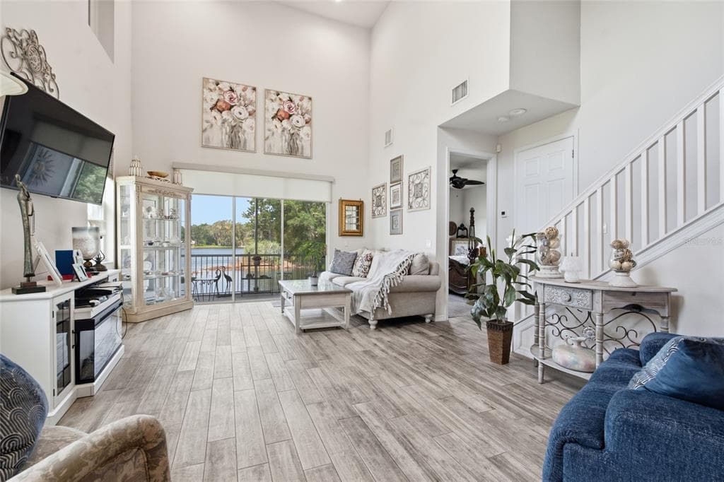 1934 LAKE RIDGE BOULEVARD, CLEARWATER, FL 33763 — zdjęcie 4