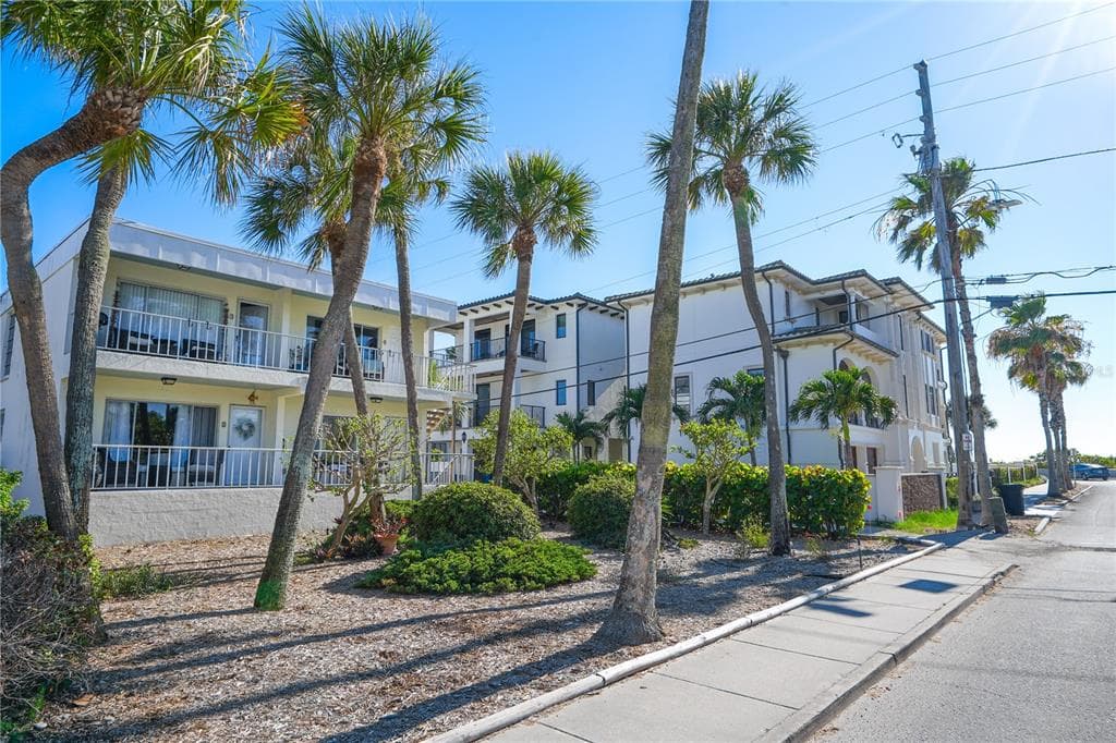 108 14TH AVENUE # 2, ST PETE BEACH, FL 33706 — zdjęcie 5