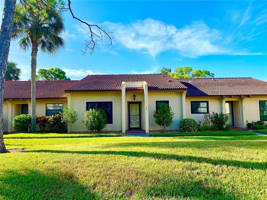 3625 LONGMEADOW # 40, SARASOTA, FL 34235