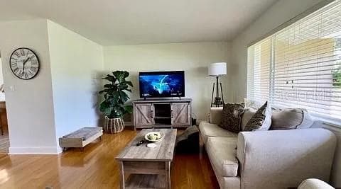 4052 14TH WAY NE, ST PETERSBURG, FL 33703 — zdjęcie 4