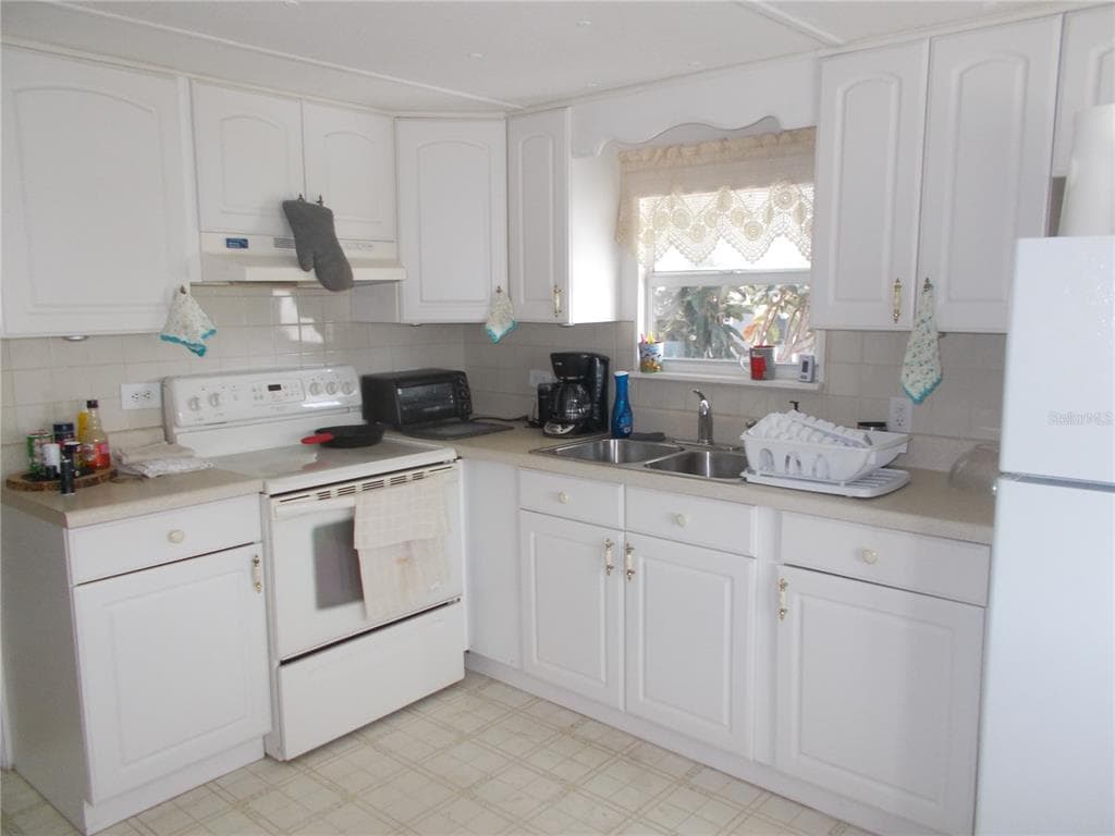 6427 FLEETWOOD COURT, NORTH PORT, FL 34287 — zdjęcie 3