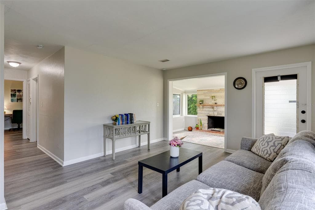 3213 NORMANDY DRIVE E, PORT CHARLOTTE, FL 33952 — zdjęcie 4