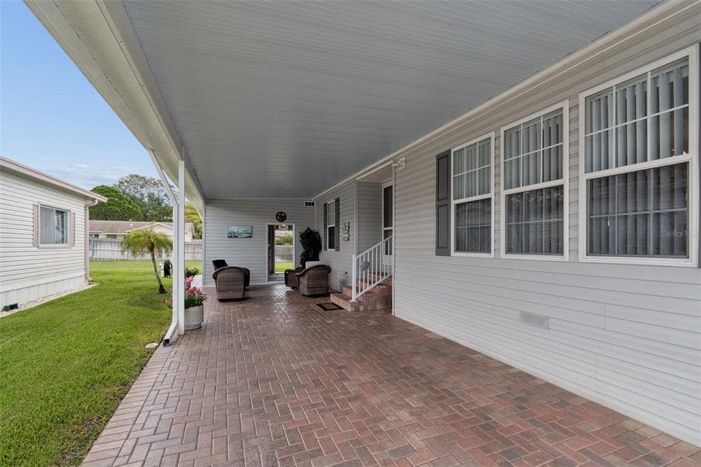 18 MOUNTAIN LAUREL DRIVE, PALM HARBOR, FL 34684 — zdjęcie 3