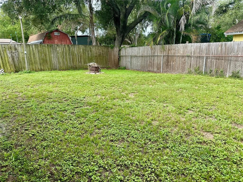 7507 CORAL VINE LANE, TAMPA, FL 33619 — zdjęcie 5