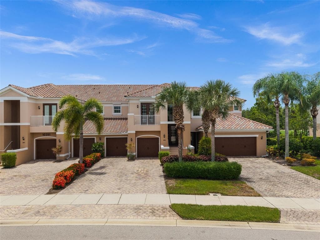 10391 GLASTONBURY CIRCLE # 202, FORT MYERS, FL 33913