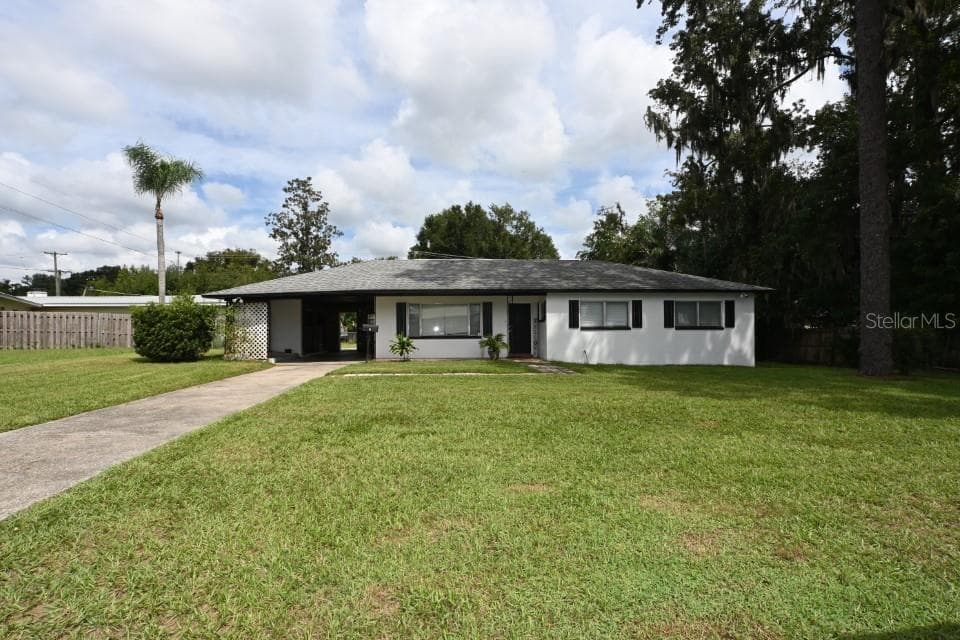37017 MERIDIAN AVENUE, DADE CITY, FL 33525