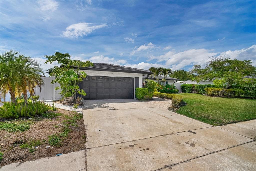 3944 DORAL DRIVE, TAMPA, FL 33634 — zdjęcie 3