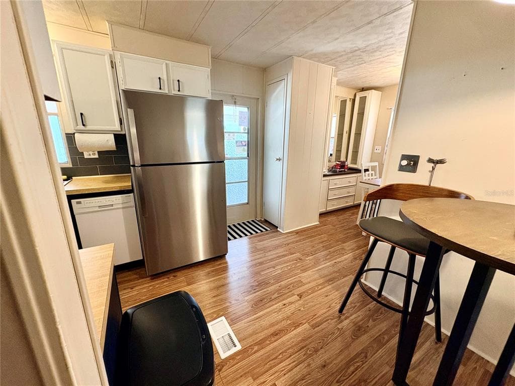 2790 INDIANWOOD DRIVE, NORTH FORT MYERS, FL 33917 — zdjęcie 3