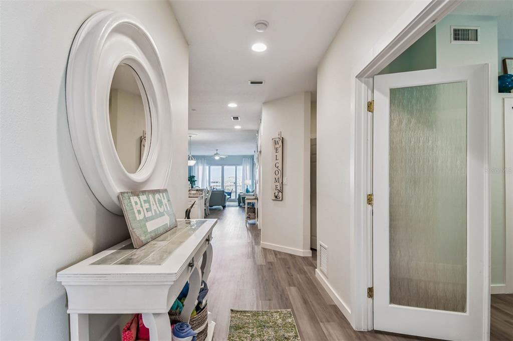 530 S GULFVIEW BOULEVARD # 304, CLEARWATER BEACH, FL 33767 — zdjęcie 2