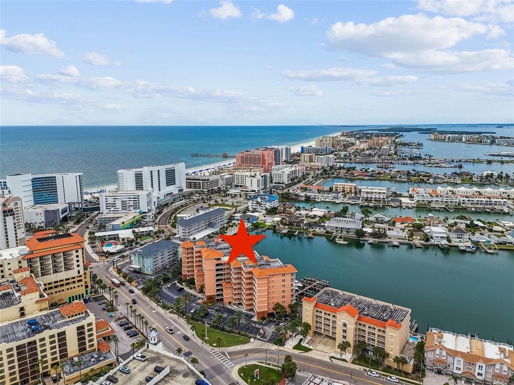 530 S GULFVIEW BOULEVARD # 304, CLEARWATER BEACH, FL 33767
