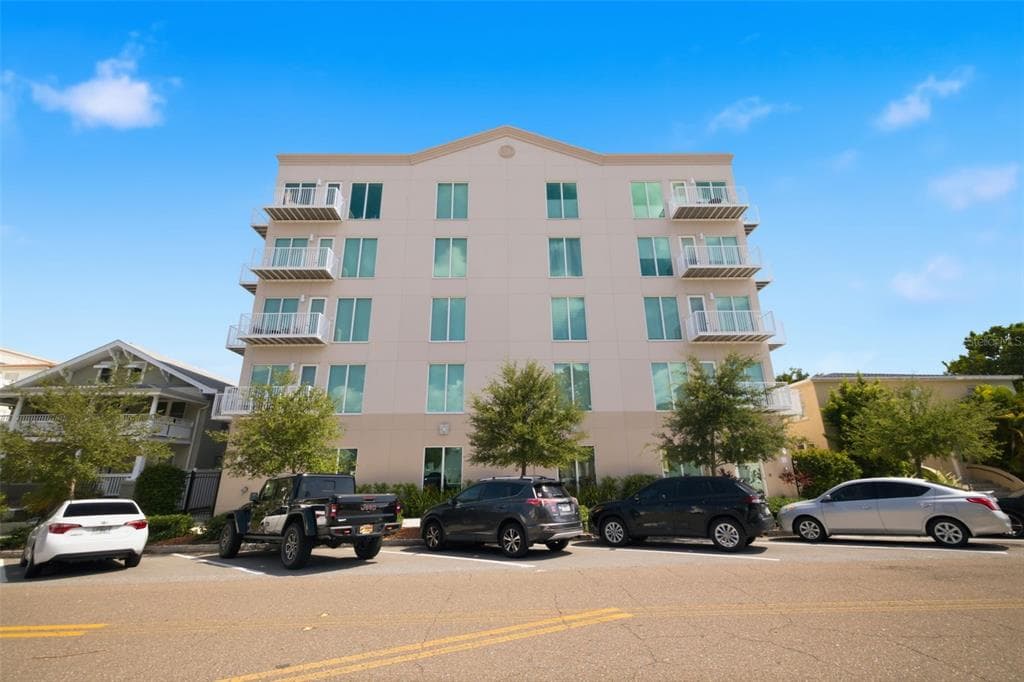 644 3RD AVENUE S # 403, ST PETERSBURG, FL 33701 — zdjęcie 2