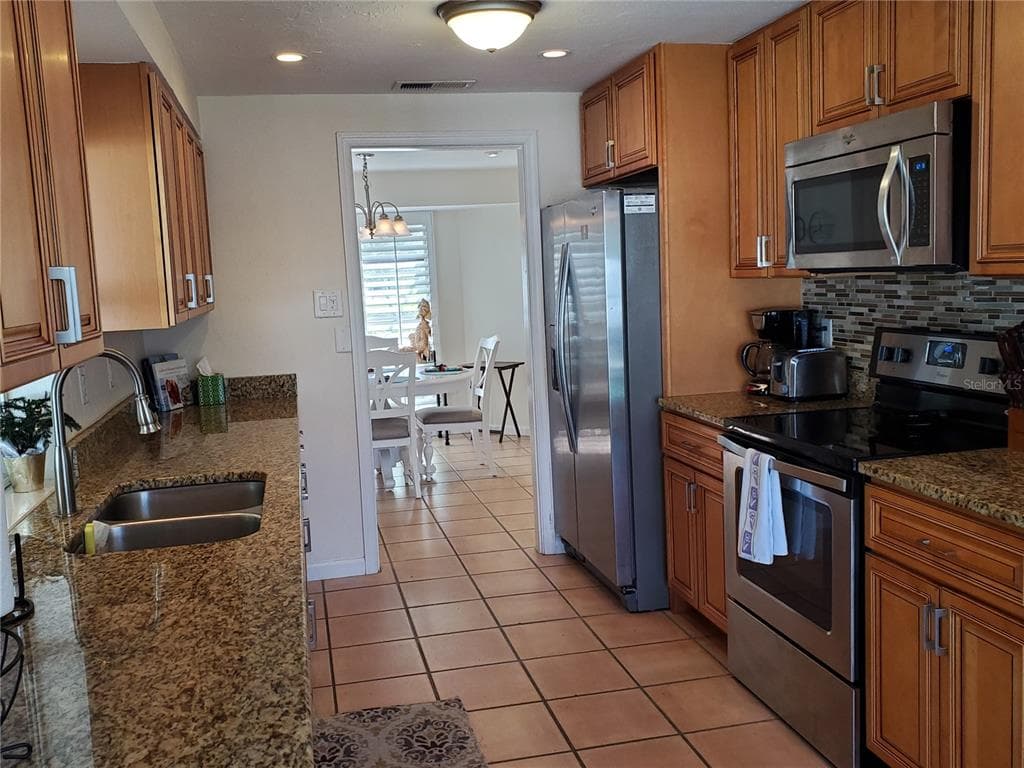 2745 CARDWELL WAY, SARASOTA, FL 34231 — zdjęcie 3
